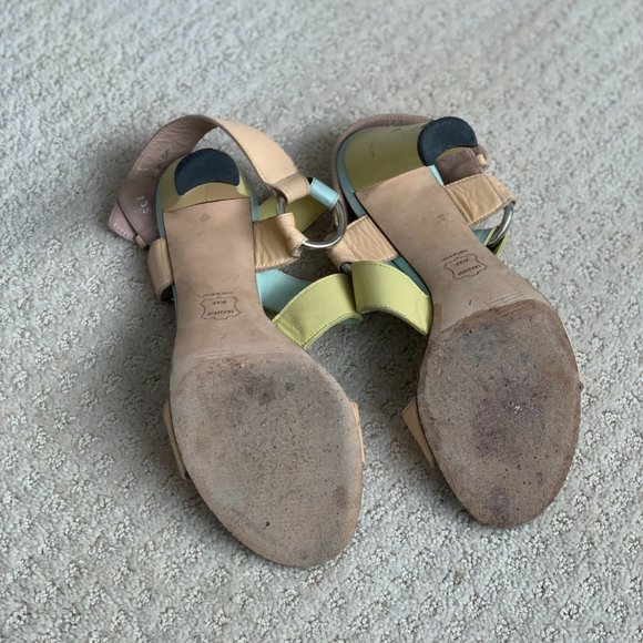 STUART WEITZMAN Pastel Sandals - Picture 7 of 10